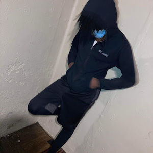 Meet your Posher, Marquise